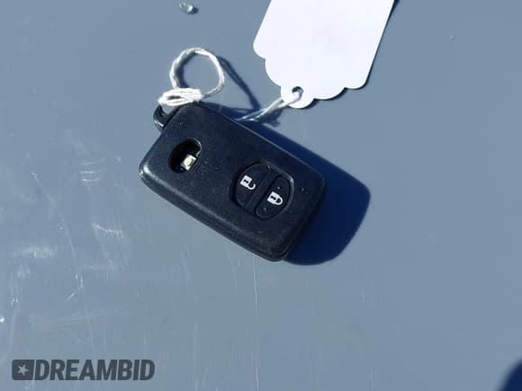 ✅ 2011 Toyota Prius I • VIN: JTDKN3DU5B1421685 • Lot: 43306053. Wystawiony na IAAI z przebiegiem 184 084 mil. Bezpłatny archiwum sprzedaży aukcyjnych z USA i szczegółowy raport historii pojazdu na DreamBid. Zdjęcie 11.