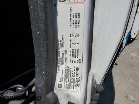 2008 Chevrolet Colorado 2LT z VIN 1GCDT49E788218884, wystawiony jako Copart lot #59150704 z przebiegiem Nie podano mil oraz Nie do naprawy • Non repairable. Historia ofert i sprzedaży dostępna na DreamBid. Obrazek 12.