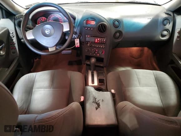 ✅ 2005 Pontiac Grand Prix • VIN: 2G2WP522X51199821 • Lot: 84430365. Wystawiony na Copart z przebiegiem 125 058 mil. Bezpłatny archiwum sprzedaży aukcyjnych z USA i szczegółowy raport historii pojazdu na DreamBid. Zdjęcie 8.