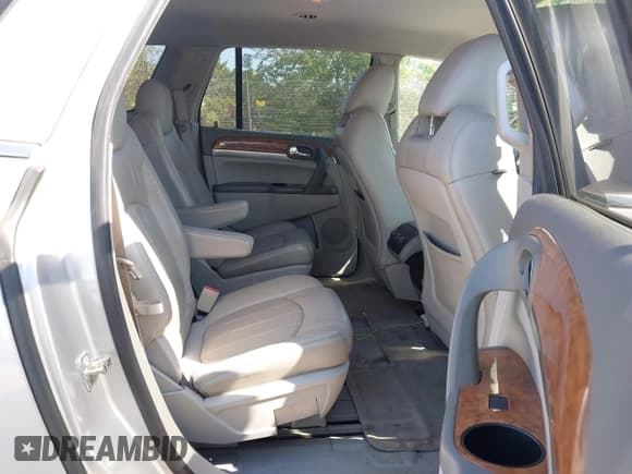 ✅ 2010 Buick Enclave CXL 1XL • VIN: 5GALRBED9AJ161616 • Lot: 43312480. Wystawiony na IAAI z przebiegiem 192 738 mil. Bezpłatny archiwum sprzedaży aukcyjnych z USA i szczegółowy raport historii pojazdu na DreamBid. Zdjęcie 8.