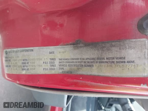 ✅ 1989 Jeep Cherokee • VIN: 1J4FT38L3KL577747 • Lot: 42577047. Listed on IAAI with 144,312 mi. Free auction sales archive from the USA and detailed vehicle history report at DreamBid. Image 9.