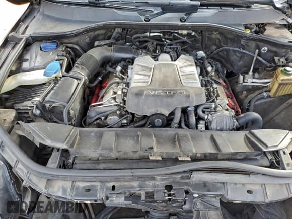 ✅ 2015 Audi Q7 Premium Plus • VIN: WA1LGAFE8FD009767 • Lot: 94383015. Wystawiony na Copart z przebiegiem 133 730 mil. Bezpłatny archiwum sprzedaży aukcyjnych z USA i szczegółowy raport historii pojazdu na DreamBid. Zdjęcie 12.