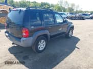 ✅ 2003 Jeep Liberty Sport • VIN: 1J4GL48K13W675080 • Лот: 43192568. Опубликован ранее на IAAI с пробегом 197 659 миль. Бесплатный доступ к архиву аукционных продаж из США и подробный отчёт об истории автомобиля на DreamBid. Изображение 4.
