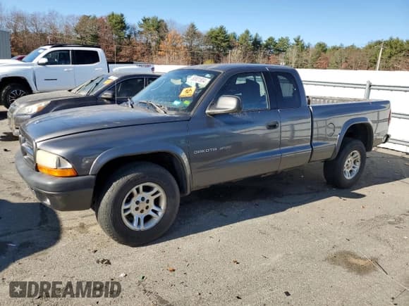 ✅ 2002 Dodge Dakota Sport • VIN: 1B7GG32N52S616854 • Lot: 80801804. Wystawiony na Copart z przebiegiem 230 905 mil. Bezpłatny archiwum sprzedaży aukcyjnych z USA i szczegółowy raport historii pojazdu na DreamBid. Zdjęcie 1.