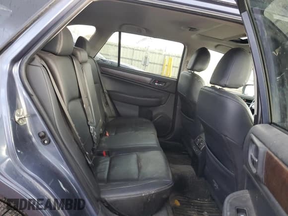 ✅ 2015 Subaru Outback Limited • VIN: 4S4BSENC7F3216787 • Lot: 89656185. Wystawiony na Copart z przebiegiem 106 758 mil. Bezpłatny archiwum sprzedaży aukcyjnych z USA i szczegółowy raport historii pojazdu na DreamBid. Zdjęcie 11.