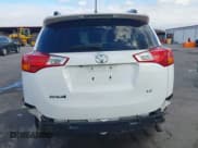 ✅ 2015 Toyota RAV4 LE • VIN: 2T3ZFREV7FW138928 • Лот: 43552380. Опубликован ранее на IAAI с пробегом 57 911 миль. Бесплатный доступ к архиву аукционных продаж из США и подробный отчёт об истории автомобиля на DreamBid. Изображение 6.