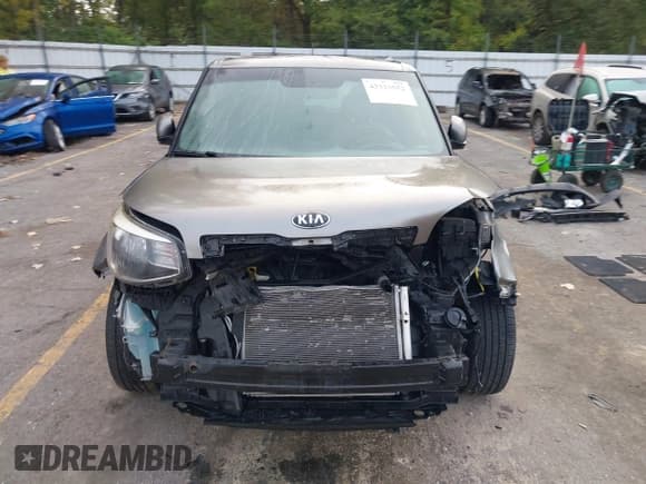 ✅ 2017 Kia Soul • VIN: KNDJN2A28H7488621 • Lot: 43310652. Wystawiony na IAAI z przebiegiem 55 324 mil. Bezpłatny archiwum sprzedaży aukcyjnych z USA i szczegółowy raport historii pojazdu na DreamBid. Zdjęcie 13.