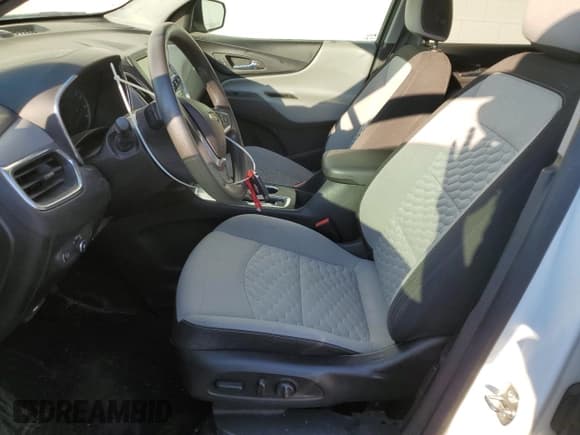 ✅ 2019 Chevrolet Equinox LS • VIN: 3GNAXHEV6KS563219 • Лот: 71130795. Опубликован ранее на Copart с пробегом 130 534 миль. Бесплатный доступ к архиву аукционных продаж из США и подробный отчёт об истории автомобиля на DreamBid. Изображение 7.