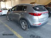 ✅ 2019 Kia Sportage LX • VIN: KNDPM3AC1K7624333 • Лот: 43301080. Опубликован ранее на IAAI с пробегом 170 973 миль. Бесплатный доступ к архиву аукционных продаж из США и подробный отчёт об истории автомобиля на DreamBid. Изображение 3.