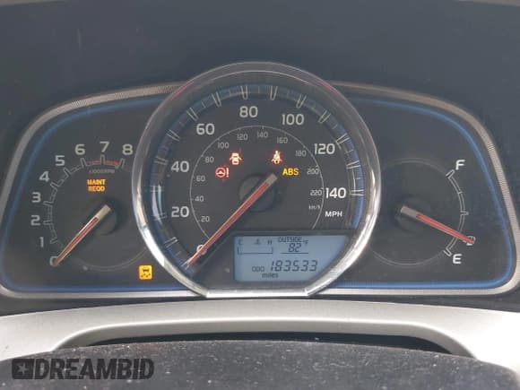 ✅ 2014 Toyota RAV4 Limited • VIN: 2T3YFREV4EW118937 • Лот: 43640216. Опубликован ранее на IAAI с пробегом 183 533 миль. Бесплатный доступ к архиву аукционных продаж из США и подробный отчёт об истории автомобиля на DreamBid. Изображение 7.