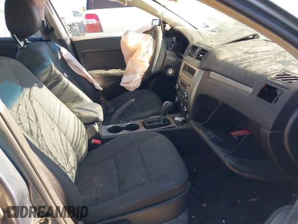 ✅ 2012 Ford Fusion SE • VIN: 3FAHP0HG3CR312324 • Lot: 43588313. Listed on IAAI with Not provided. Free auction sales archive from the USA and detailed vehicle history report at DreamBid. Image 5.