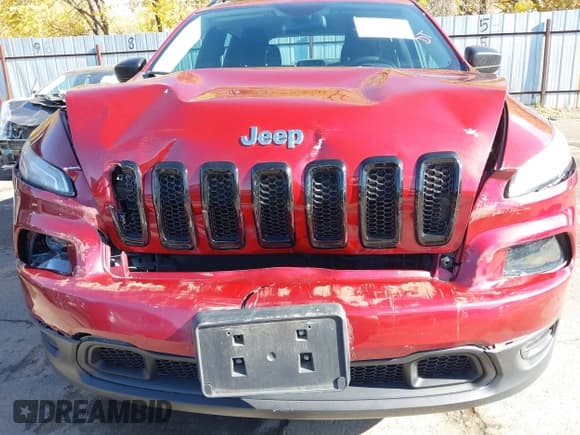 ✅ 2015 Jeep Cherokee Sport • VIN: 1C4PJLAB6FW695166 • Lot: 43616568. Wystawiony na IAAI z przebiegiem 34 689 mil. Bezpłatny archiwum sprzedaży aukcyjnych z USA i szczegółowy raport historii pojazdu na DreamBid. Zdjęcie 6.