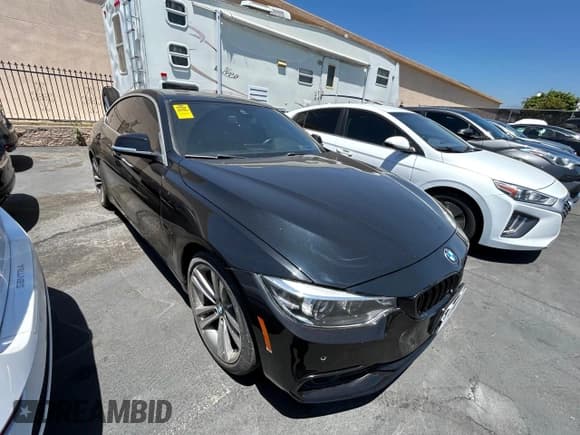 ✅ 2018 BMW 4 Series 430i • VIN: WBA4J1C5XJBG78580 • Lot: 61502855. Listed on Copart with 100,817 mi. Free auction sales archive from the USA and detailed vehicle history report at DreamBid. Image 1.