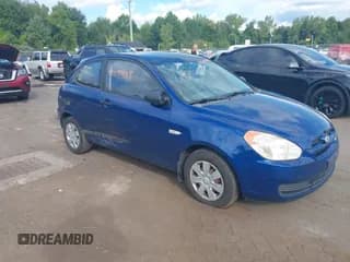 ✅ 2007 Hyundai Accent GS • VIN: KMHCM36C27U033813 • Lot: 43097149. Wystawiony na IAAI z przebiegiem 121 806 mil. Bezpłatny archiwum sprzedaży aukcyjnych z USA i szczegółowy raport historii pojazdu na DreamBid. Zdjęcie 1.