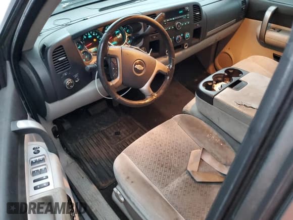 ✅ 2008 Chevrolet Silverado 1500 2LT • VIN: 2GCEC19J881210019 • Lot: 41699385. Wystawiony na Copart z przebiegiem 168 940 mil. Bezpłatny archiwum sprzedaży aukcyjnych z USA i szczegółowy raport historii pojazdu na DreamBid. Zdjęcie 8.