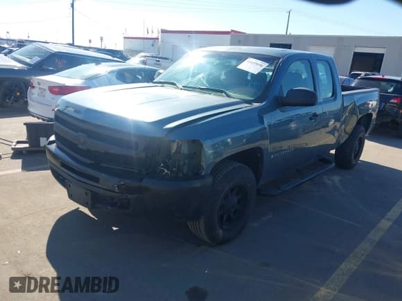 ✅ 2009 Chevrolet Silverado 1500 Work Truck • VIN: 1GCEK19039Z195691 • Lot: 41655098. Listed on IAAI with 140,048 mi. Free auction sales archive from the USA and detailed vehicle history report at DreamBid. Image 2.
