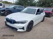 ✅ 2020 BMW 3 Series 330i xDrive • VIN: 3MW5R7J09L8B09941 • Lot: 43489431. Wystawiony na IAAI z przebiegiem 55 997 mil. Bezpłatny archiwum sprzedaży aukcyjnych z USA i szczegółowy raport historii pojazdu na DreamBid. Zdjęcie 19.