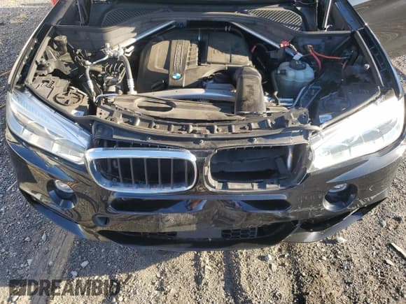 ✅ 2018 BMW X5 xDrive35i • VIN: 5UXKR0C57J0Y05886 • Лот: 91528005. Опубликован ранее на Copart с пробегом 90 449 миль. Бесплатный доступ к архиву аукционных продаж из США и подробный отчёт об истории автомобиля на DreamBid. Изображение 12.