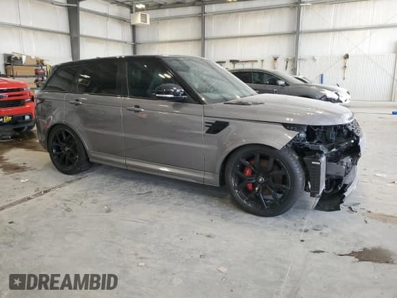 ✅ 2020 Land Rover Range Rover Sport SVR • VIN: SALWZ2RE9LA729082 • Lot: 72071705. Wystawiony na Copart z przebiegiem 43 534 mil. Bezpłatny archiwum sprzedaży aukcyjnych z USA i szczegółowy raport historii pojazdu na DreamBid. Zdjęcie 4.