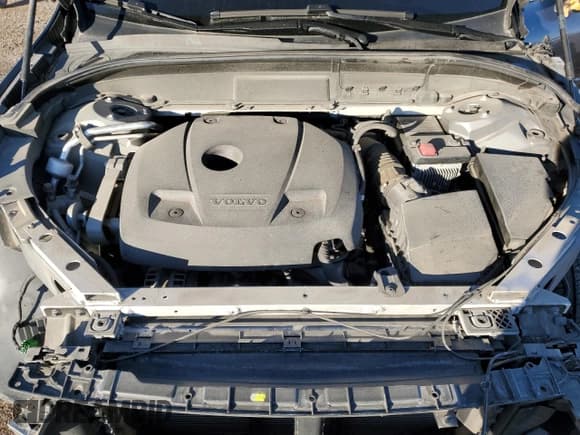 ✅ 2019 Volvo XC60 Momentum • VIN: YV4A22RK8K1337296 • Lot: 85289505. Listed on Copart with 57,569 mi. Free auction sales archive from the USA and detailed vehicle history report at DreamBid. Image 12.