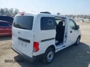 ✅ 2019 Nissan NV200 SV • VIN: 3N6CM0KN4KK710439 • Lot: 42648330. Listed on IAAI with 33,060 mi. Free auction sales archive from the USA and detailed vehicle history report at DreamBid. Image 4.