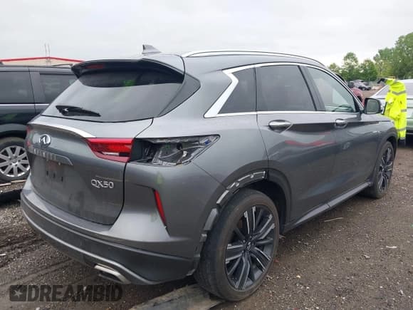 ✅ 2021 Infiniti QX50 Luxe • VIN: 3PCAJ5BB7MF126327 • Lot: 42220680. Listed on IAAI with 42,972 mi. Free auction sales archive from the USA and detailed vehicle history report at DreamBid. Image 4.