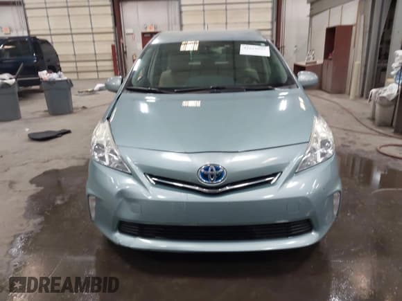✅ 2014 Toyota Prius Two • VIN: JTDZN3EU6E3307281 • Lot: 42620699. Listed on IAAI with 116,908 mi. Free auction sales archive from the USA and detailed vehicle history report at DreamBid. Image 12.