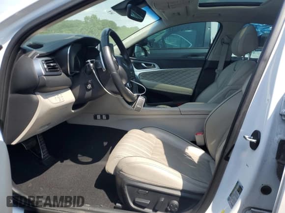 ✅ 2019 Genesis G70 Advanced • VIN: KMTG34LE0KU021948 • Lot: 67125345. Listed on Copart with 63,527 mi. Free auction sales archive from the USA and detailed vehicle history report at DreamBid. Image 7.