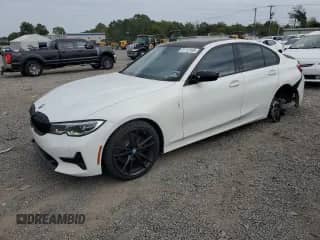 2019 BMW 3 Series 330i xDrive z VIN WBA5R7C5XKFH23186, wystawiony jako Copart lot #81112165 z przebiegiem 139 052 mil mil oraz Szkoda całkowita • Salvage title. Historia ofert i sprzedaży dostępna na DreamBid. Obrazek 1.