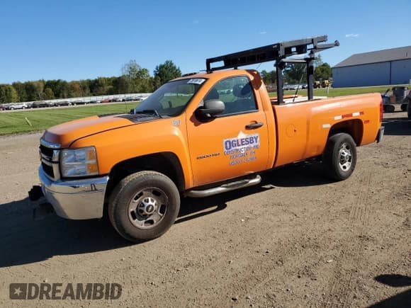 ✅ 2012 Chevrolet Silverado 2500HD Work Truck • VIN: 1GC0CVCGXCF173488 • Lot: 75619674. Wystawiony na Copart z przebiegiem 196 730 mil. Bezpłatny archiwum sprzedaży aukcyjnych z USA i szczegółowy raport historii pojazdu na DreamBid. Zdjęcie 1.