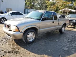 ✅ 2002 GMC Sonoma SLS • VIN: 1GTCS19W028235152 • Лот: 77214224. Опубликован ранее на Copart с пробегом 186 339 миль. Бесплатный доступ к архиву аукционных продаж из США и подробный отчёт об истории автомобиля на DreamBid. Изображение 1.