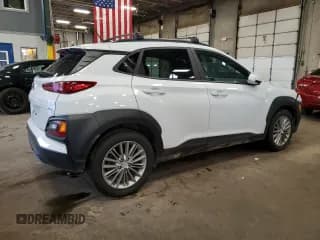 ✅ 2020 Hyundai Kona SEL • VIN: KM8K2CAA4LU495663 • Лот: 68816054. Опубликован ранее на Copart с пробегом 47 211 миль. Бесплатный доступ к архиву аукционных продаж из США и подробный отчёт об истории автомобиля на DreamBid. Изображение 3.