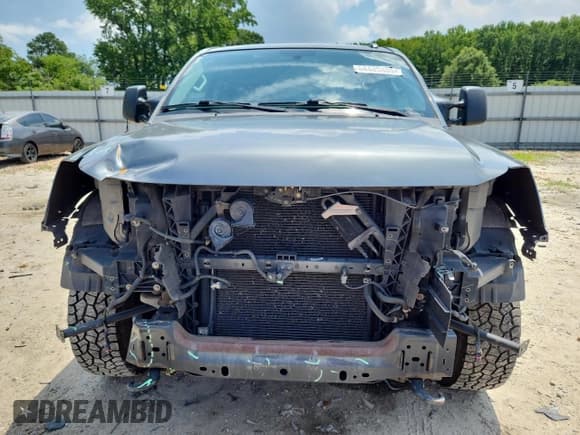 ✅ 2015 Nissan Titan Pro-4X • VIN: 1N6BA0EC5FN508417 • Lot: 64435335. Wystawiony na Copart z przebiegiem 135 995 mil. Bezpłatny archiwum sprzedaży aukcyjnych z USA i szczegółowy raport historii pojazdu na DreamBid. Zdjęcie 5.