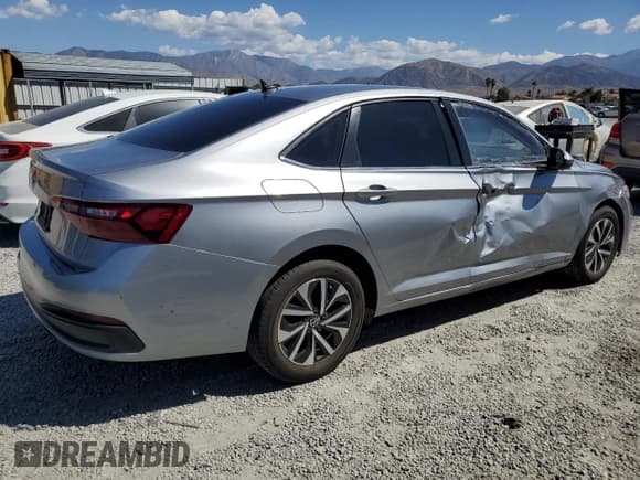 ✅ 2022 Volkswagen Jetta S • VIN: 3VWCM7BU4NM005892 • Lot: 57645845. Listed on Copart with 64,430 mi. Free auction sales archive from the USA and detailed vehicle history report at DreamBid. Image 3.