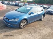 ✅ 2018 Volkswagen Golf S • VIN: 3VWG17AU9JM281281 • Lot: 42891647. Wystawiony na IAAI z przebiegiem 103 278 mil. Bezpłatny archiwum sprzedaży aukcyjnych z USA i szczegółowy raport historii pojazdu na DreamBid. Zdjęcie 2.