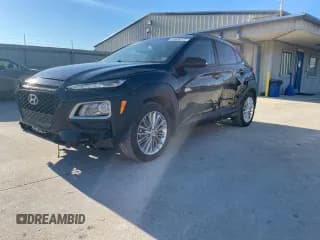 ✅ 2021 Hyundai Kona SEL • VIN: KM8K22AA6MU661001 • Лот: 70757684. Опубликован ранее на Copart с пробегом 88 368 миль. Бесплатный доступ к архиву аукционных продаж из США и подробный отчёт об истории автомобиля на DreamBid. Изображение 1.