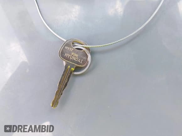 ✅ 2010 Kia Rondo LX • VIN: KNAHG8C86A7300176 • Лот: 42514875. Опубликован ранее на IAAI с пробегом 166 465 миль. Бесплатный доступ к архиву аукционных продаж из США и подробный отчёт об истории автомобиля на DreamBid. Изображение 11.