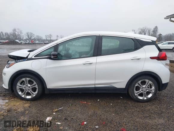 ✅ 2018 Chevrolet Bolt EV LT • VIN: 1G1FW6S00J4138293 • Lot: 41996487. Wystawiony na IAAI z przebiegiem 72 423 mil. Bezpłatny archiwum sprzedaży aukcyjnych z USA i szczegółowy raport historii pojazdu na DreamBid. Zdjęcie 15.