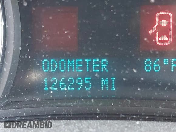 ✅ 2007 Chevrolet Equinox LT • VIN: 2CNDL63FX76122891 • Лот: 42473971. Опубликован ранее на IAAI с пробегом 126 295 миль. Бесплатный доступ к архиву аукционных продаж из США и подробный отчёт об истории автомобиля на DreamBid. Изображение 15.