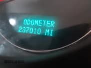 ✅ 2014 Chevrolet Tahoe Commercial • VIN: 1GNLC2E0XER104529 • Lot: 43217631. Wystawiony na IAAI z przebiegiem 237 010 mil. Bezpłatny archiwum sprzedaży aukcyjnych z USA i szczegółowy raport historii pojazdu na DreamBid. Zdjęcie 15.