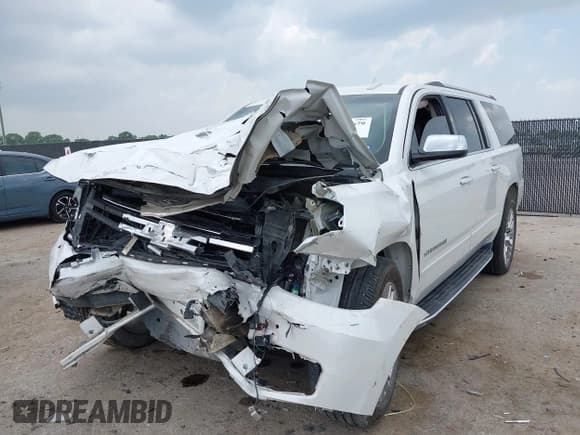 ✅ 2018 Chevrolet Suburban Premier • VIN: 1GNSKJKC2JR378793 • Lot: 42327679. Listed on IAAI with 151,091 mi. Free auction sales archive from the USA and detailed vehicle history report at DreamBid. Image 17.