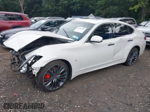 ✅ 2016 Infiniti Q70 • VIN: JN1BY1AR3GM270723 • Lot: 40029163. Wystawiony na IAAI z przebiegiem 80 411 mil. Bezpłatny archiwum sprzedaży aukcyjnych z USA i szczegółowy raport historii pojazdu na DreamBid. Zdjęcie 2.
