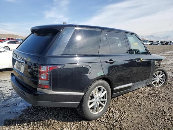 ✅ 2016 Land Rover Range Rover • VIN: SALGR2KF9GA271332 • Lot: 45560085. Listed on Copart with 83,493 mi. Free auction sales archive from the USA and detailed vehicle history report at DreamBid. Image 3.