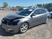 ✅ 2015 Nissan Altima SV • VIN: 1N4AL3AP4FC571013 • Лот: 43223760. Опубликован ранее на IAAI с пробегом 192 535 миль. Бесплатный доступ к архиву аукционных продаж из США и подробный отчёт об истории автомобиля на DreamBid. Изображение 2.