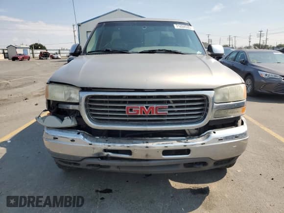✅ 2001 GMC Sierra 2500HD SLE • VIN: 1GTHK29G41E193895 • Лот: 71204535. Опубликован ранее на Copart с пробегом 307 773 миль. Бесплатный доступ к архиву аукционных продаж из США и подробный отчёт об истории автомобиля на DreamBid. Изображение 5.