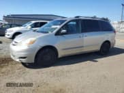 ✅ 2007 Toyota Sienna CE • VIN: 5TDZK23C47S083359 • Lot: 91731755. Wystawiony na Copart z przebiegiem 354 554 mil. Bezpłatny archiwum sprzedaży aukcyjnych z USA i szczegółowy raport historii pojazdu na DreamBid. Zdjęcie 1.