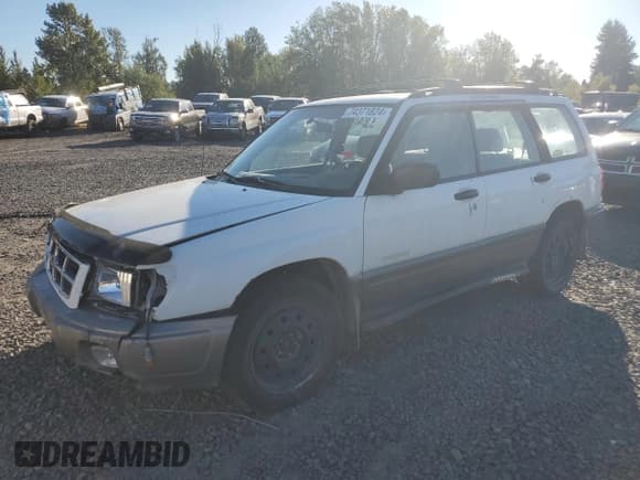 ✅ 1998 Subaru Forester S • VIN: JF1SF6559WH770566 • Lot: 74371824. Listed on Copart with 201,681 mi. Free auction sales archive from the USA and detailed vehicle history report at DreamBid. Image 1.