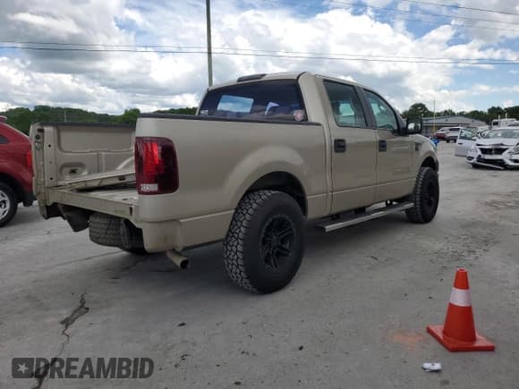 ✅ 2008 Ford F-150 XL • VIN: 1FTRW12W58FB65662 • Лот: 56804545. Опубликован ранее на Copart с пробегом 140 470 миль. Бесплатный доступ к архиву аукционных продаж из США и подробный отчёт об истории автомобиля на DreamBid. Изображение 3.