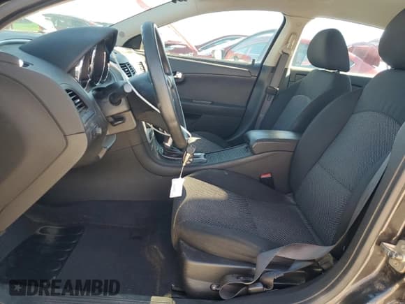 ✅ 2012 Chevrolet Malibu 1LT • VIN: 1G1ZC5E07CF360512 • Лот: 87051105. Опубликован ранее на Copart с пробегом 255 354 миль. Бесплатный доступ к архиву аукционных продаж из США и подробный отчёт об истории автомобиля на DreamBid. Изображение 7.