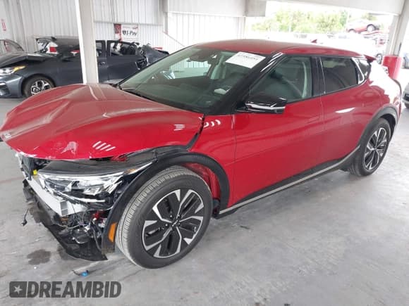 ✅ 2024 Kia EV6 Wind • VIN: KNDC34LA7R5206979 • Lot: 42586451. Listed on IAAI with 7,976 mi. Free auction sales archive from the USA and detailed vehicle history report at DreamBid. Image 18.